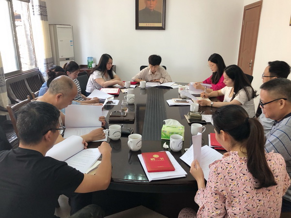 醴陵民革 开展系列活动，庆祝新中?0周年华诞_调整大小.jpg