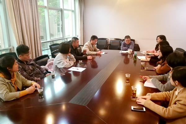 统战骨干成员主体班民革学员走进民革株洲市委机?(1)_调整大小.jpg