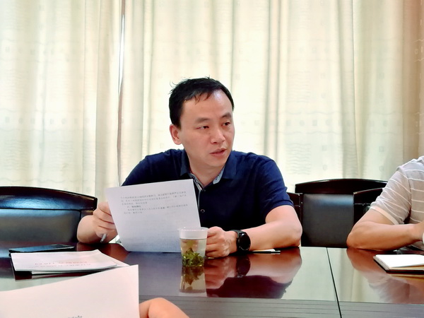 民革株洲市委召开省委中标课题开题会 (3)文新宇作调研初步计划介绍_调整大小.jpg