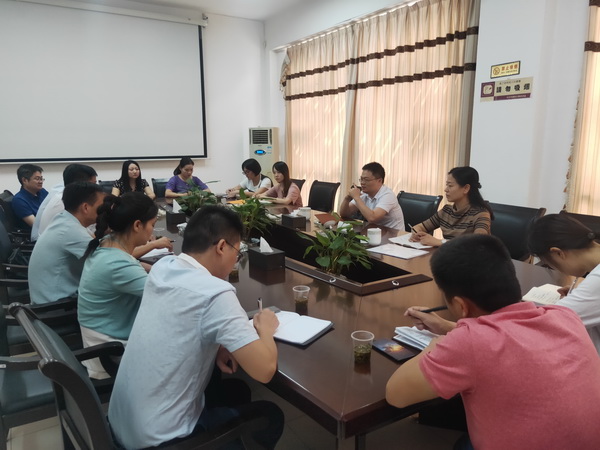 渌口区委常委、统战部部长唐杰走访株洲民革渌口区支?(2)_调整大小.jpg