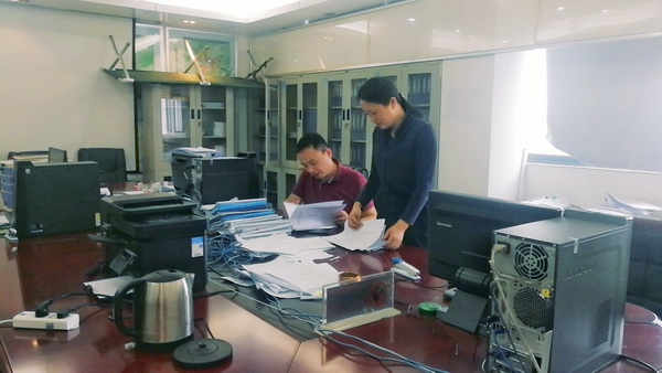株洲民革开展“提高治理能力现代化，改变环保政策执行层层加码路径及改革研究”调研_调整大小.jpg