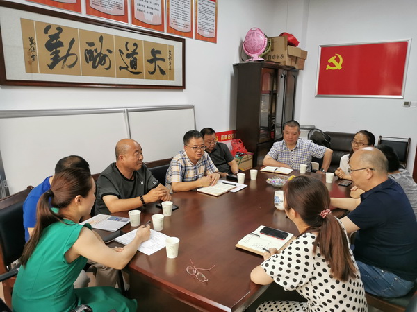 民革株洲市委到访荷塘区委统战部_调整大小.jpg