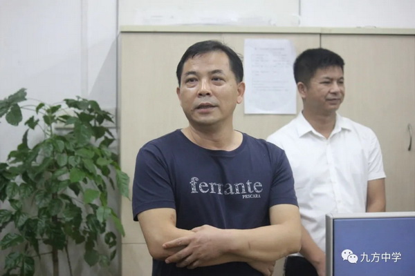 心系教育，情暖教师！民革株洲市委会、株洲新阶联、株洲青商会开展教师节慰问活动 (2)_调整大小.jpg