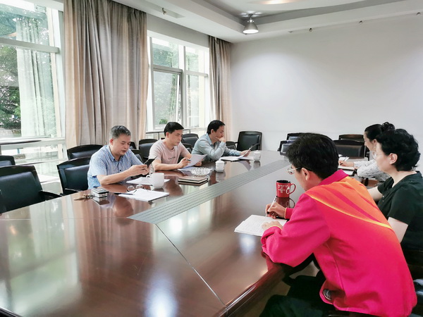 民革株洲市委会召开七届十四次主委会?集中学习习近平总书记湖南考察调研重要讲话指示精神_调整大小.jpg