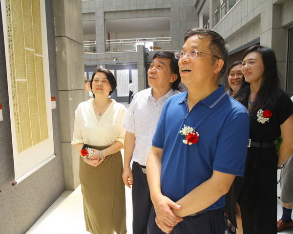株洲民革湖南工业大学工委“百年征?同心筑梦”全国书法作品邀请展开?(4).jpg