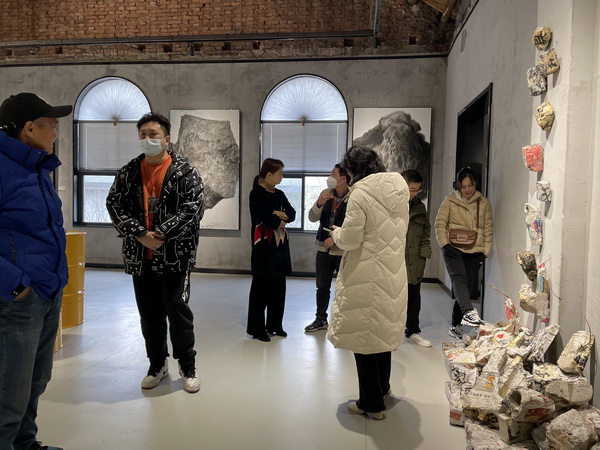 聚焦二十?奋进新时?株洲民革石峰一支部、电力机车厂支部联合开展二十大主题学习活动 (2).jpg