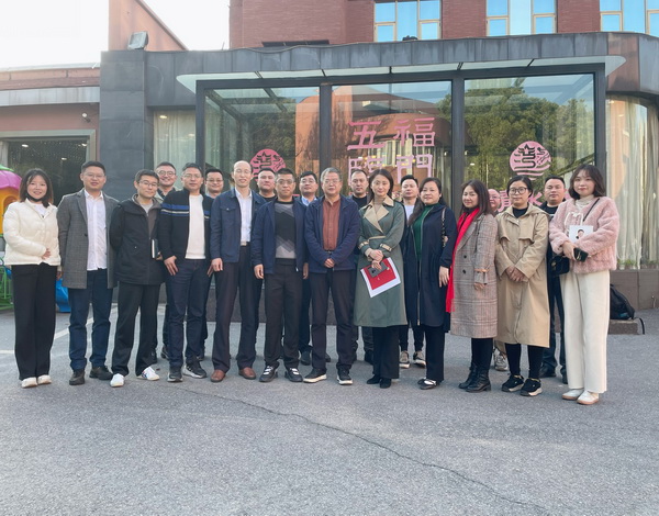 株洲民革石峰区工委举办主题学习暨“书香民革读书月”活?(2).jpg