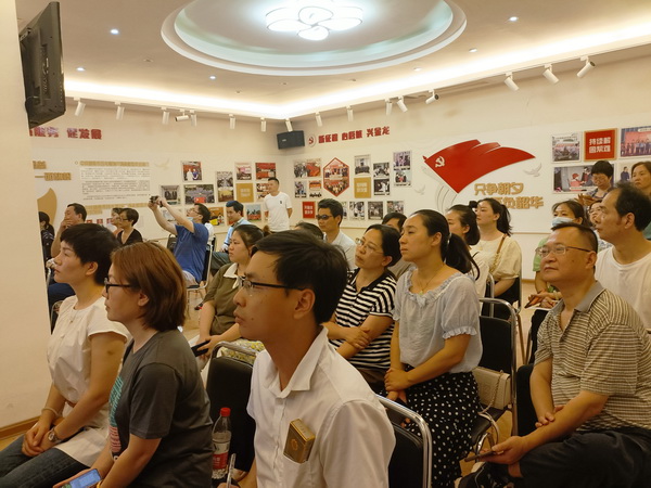 随时随地记录美，醴陵民革手机摄影公益培训开课了 (1).jpg