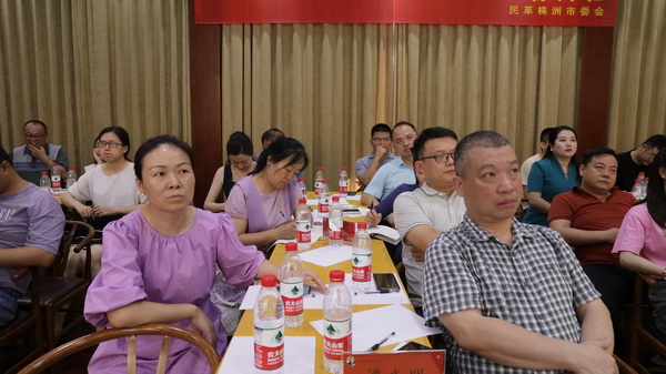  “书香民革”演说领导力培训班圆满举?(2).JPG