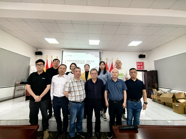 民革株洲市委会举办“博爱·牵手”乡村助学行暨“书香民革读书月”志愿服务活?(7).jpg
