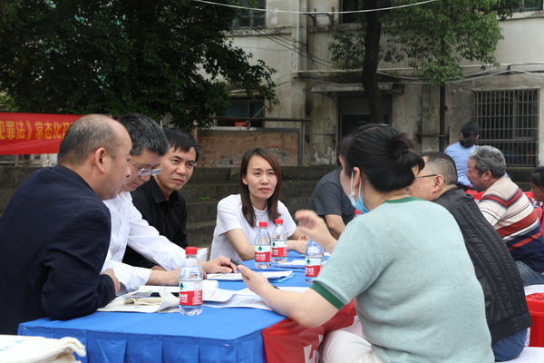 民革醴陵市委会举办第二届公益集市活动 (4).jpg