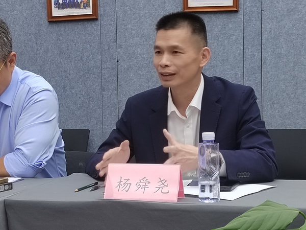 株洲民革赴长沙民革调研企业家联谊会建设经?共促“制造名城”发?(3).jpg