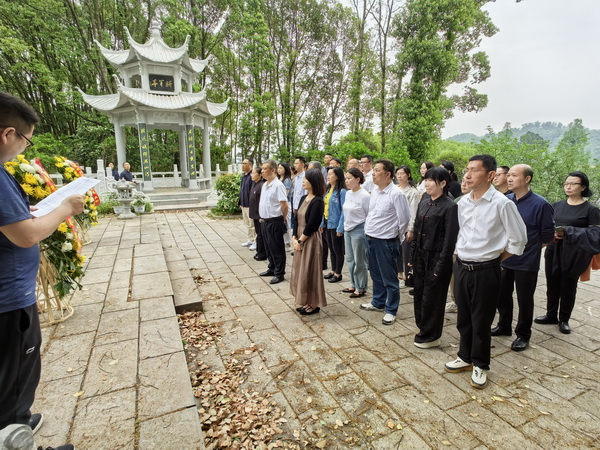 民革株洲市天元一支部、四支部赴常德开展联合调研交流活?(5).jpg