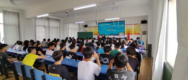 株洲民革“博爱”讲师团走进雷打石学?护航学子从容应?(3).jpg