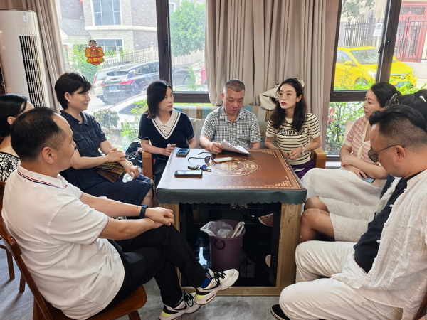 民革株洲市荷塘二支部召开换届选举大会 (7).jpg