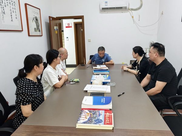 民革株洲市石峰二支部召开换届选举大会 (11).jpg