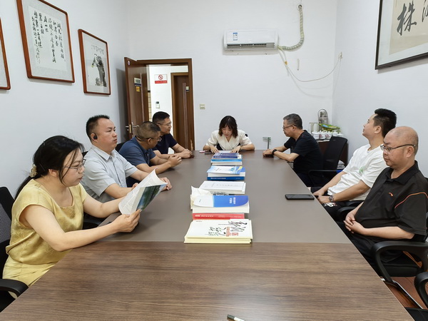 民革株洲市石峰三支部召开换届选举大会 (4).jpg