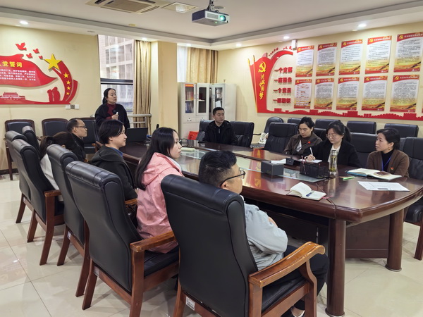 守护医者仁?关爱医护成长 民革党员心理专题讲座走进株洲市二医院.jpg